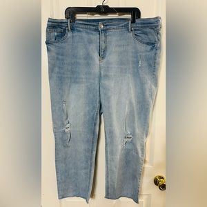 Old Navy Ankle Jeans Distressed Size 18 EUC